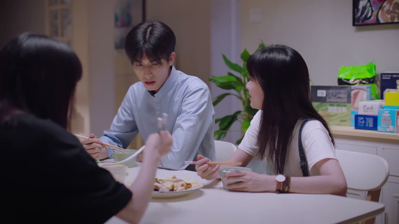 你打算什么时候搬过来