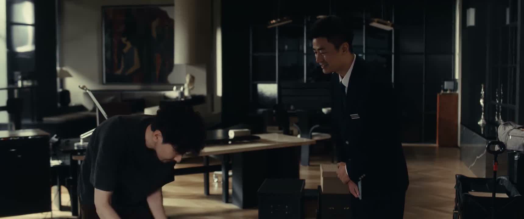 那何先生还需要其他的服务吗 比如打包 订车
