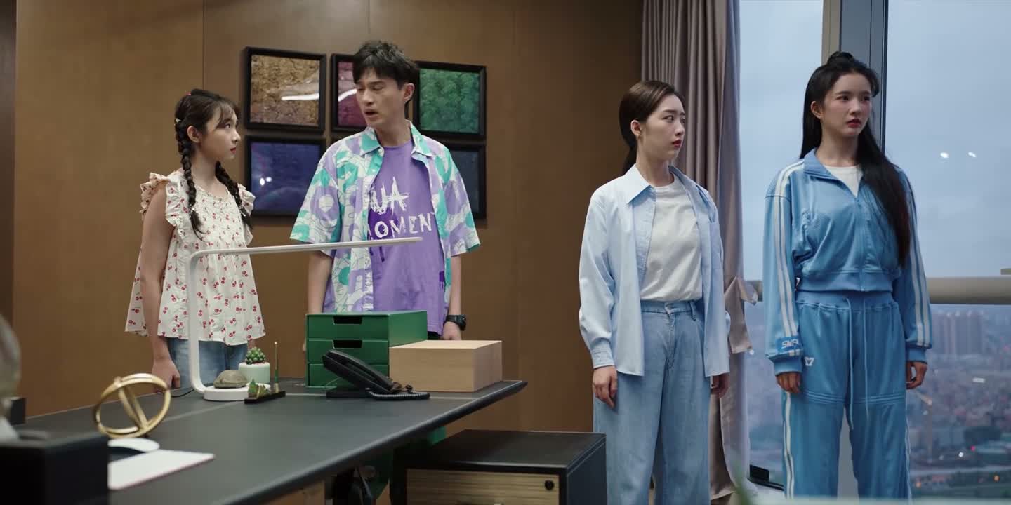我俩想着把时间都留给你们呢