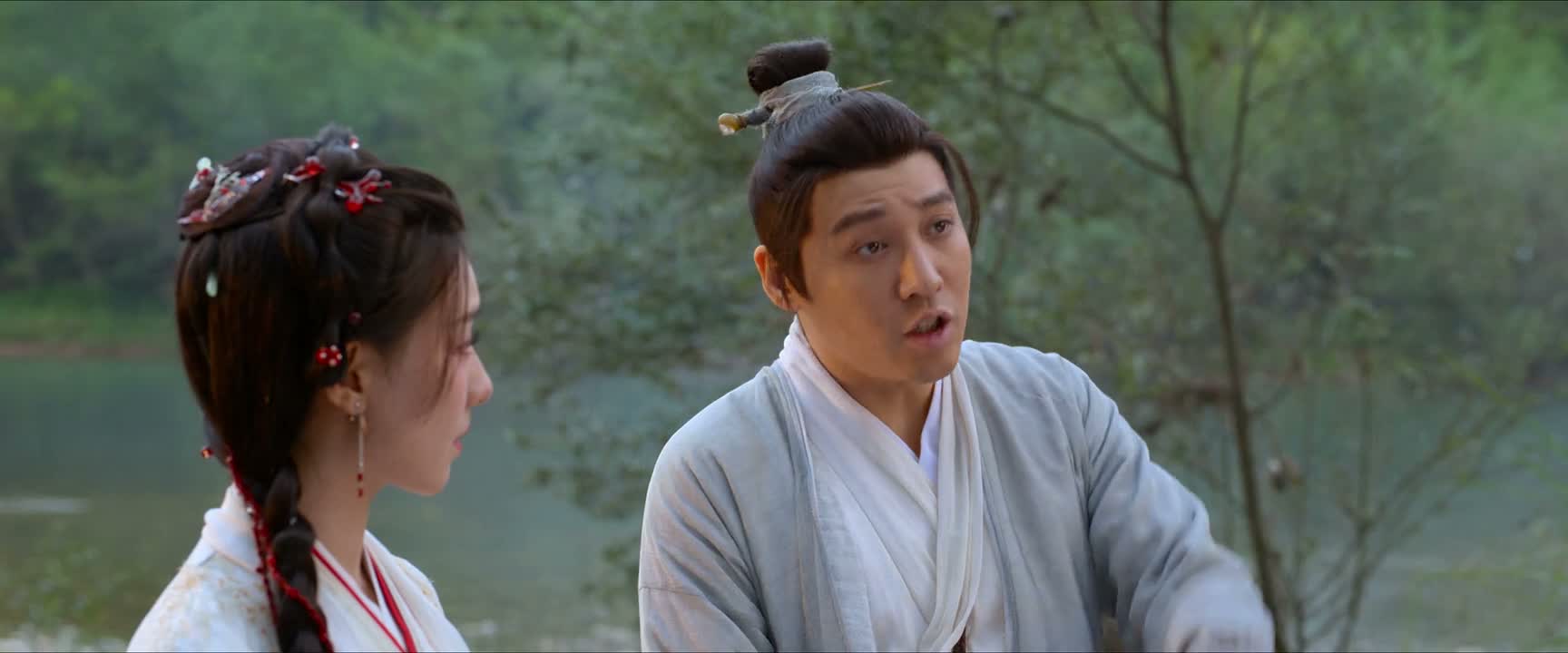 向着西南方向一直走
