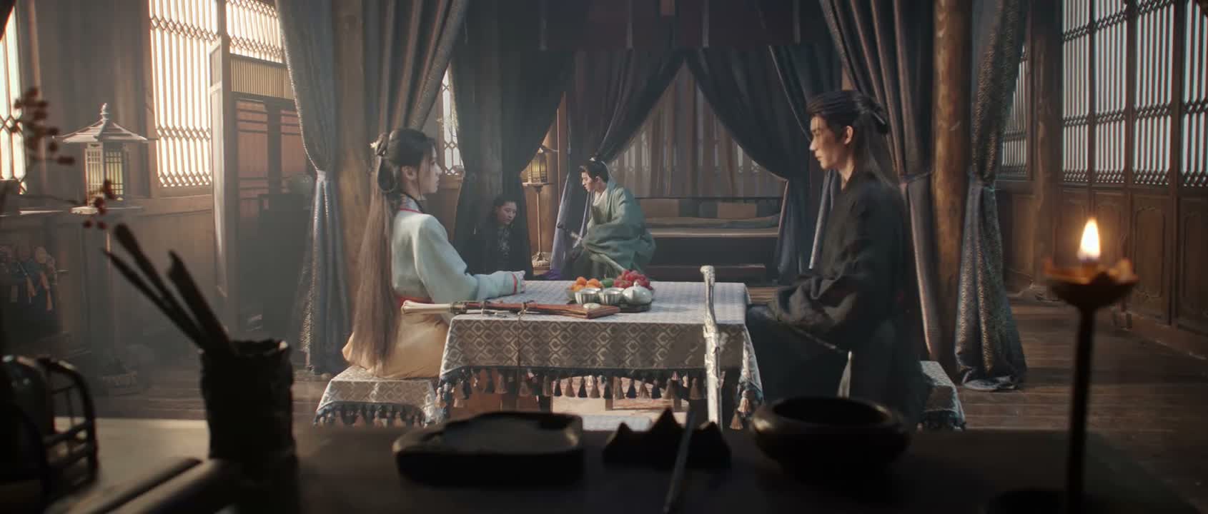 那神秘人在离教如履平地
