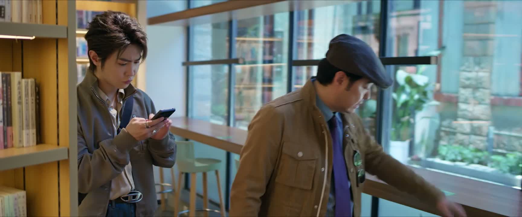但这椅子不行啊 太硬 这坐时间长了 不舒服