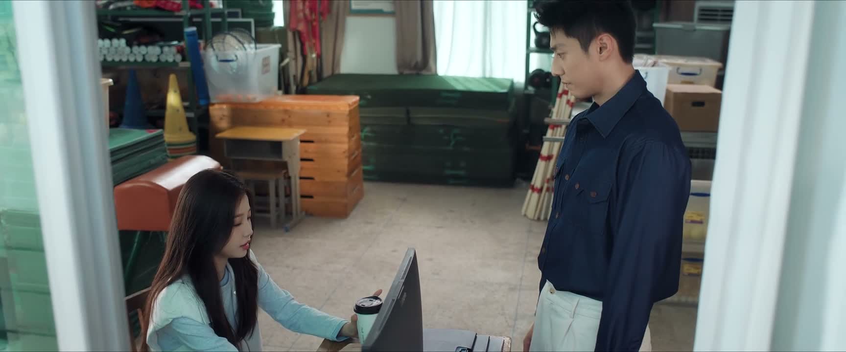 你走路都没有声音的啊
