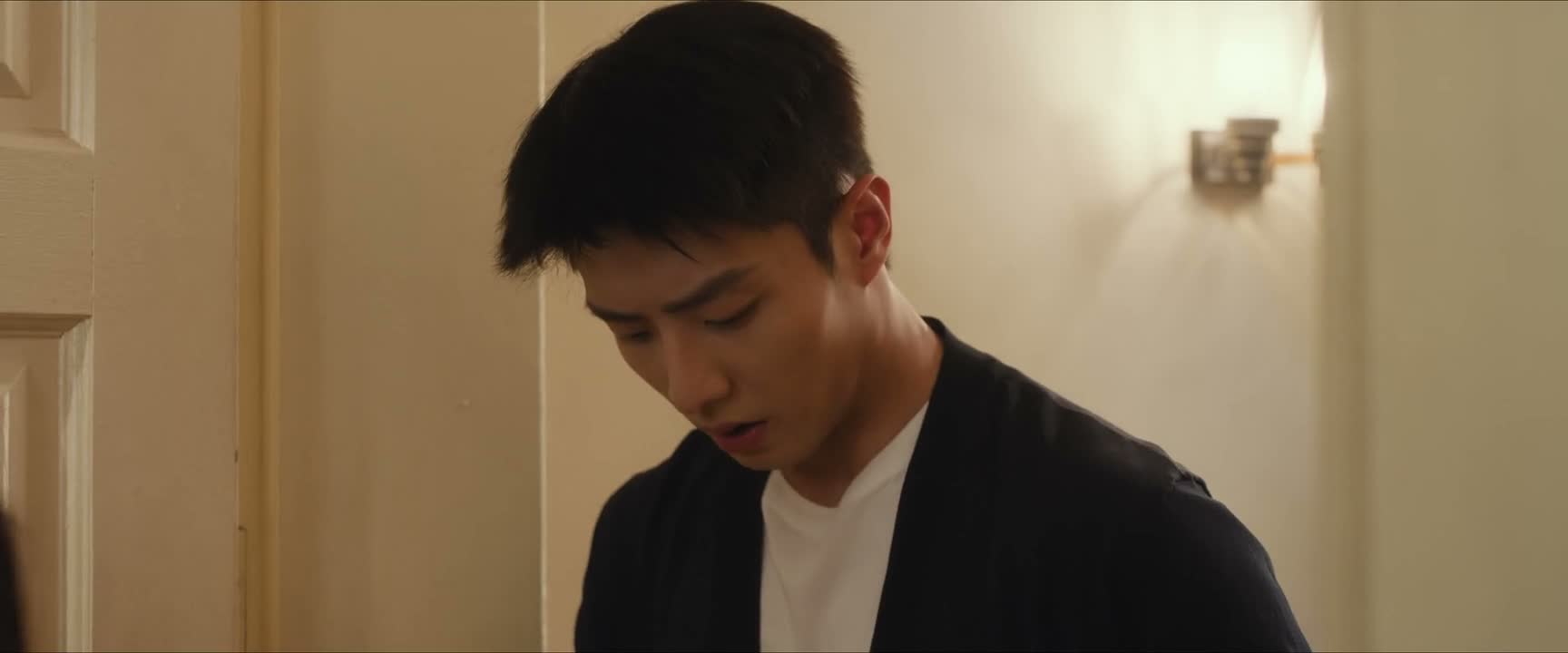 它好像生病了 刚在我身上吐了