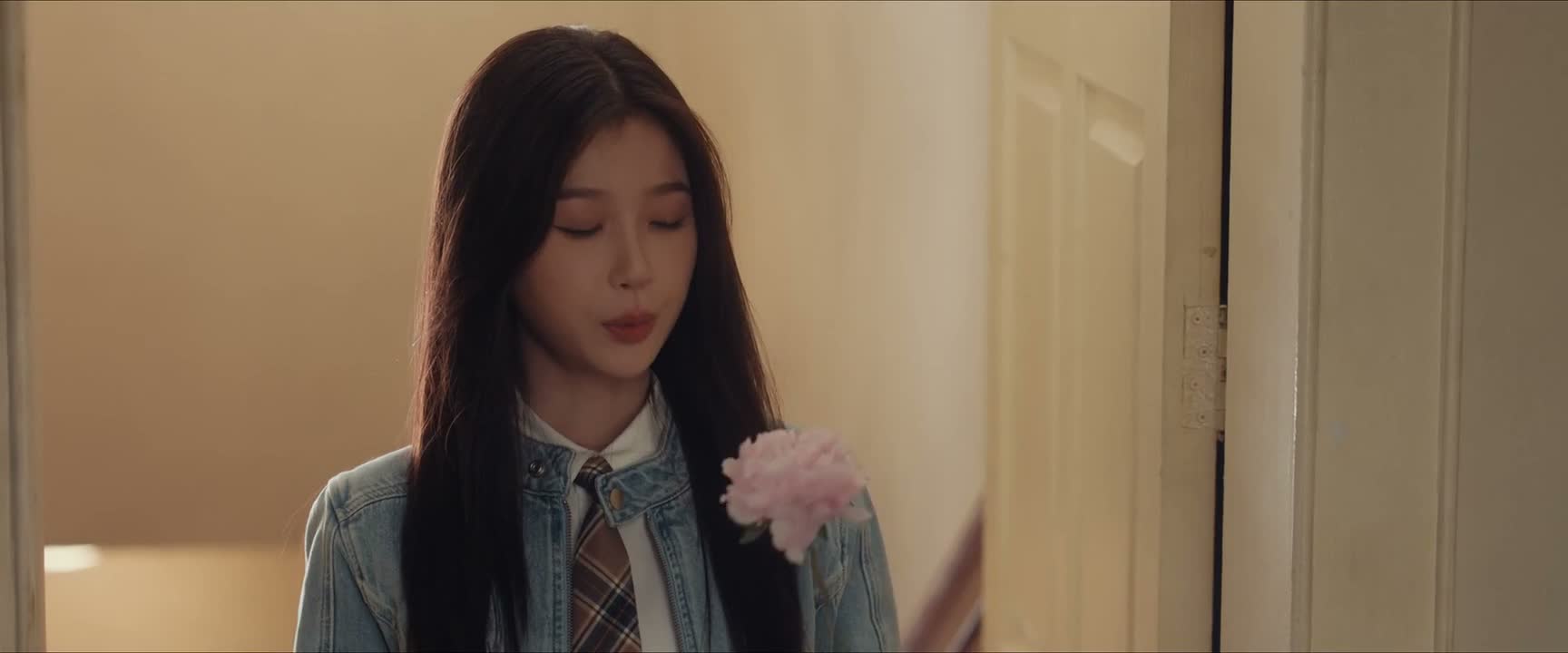 维士与女 伊其相谑