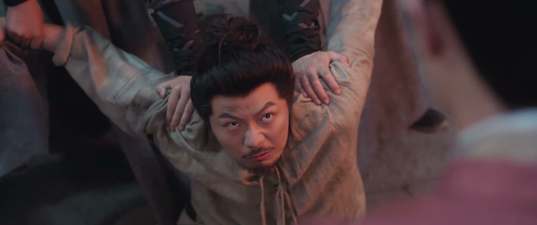 孔雀为人谨慎
