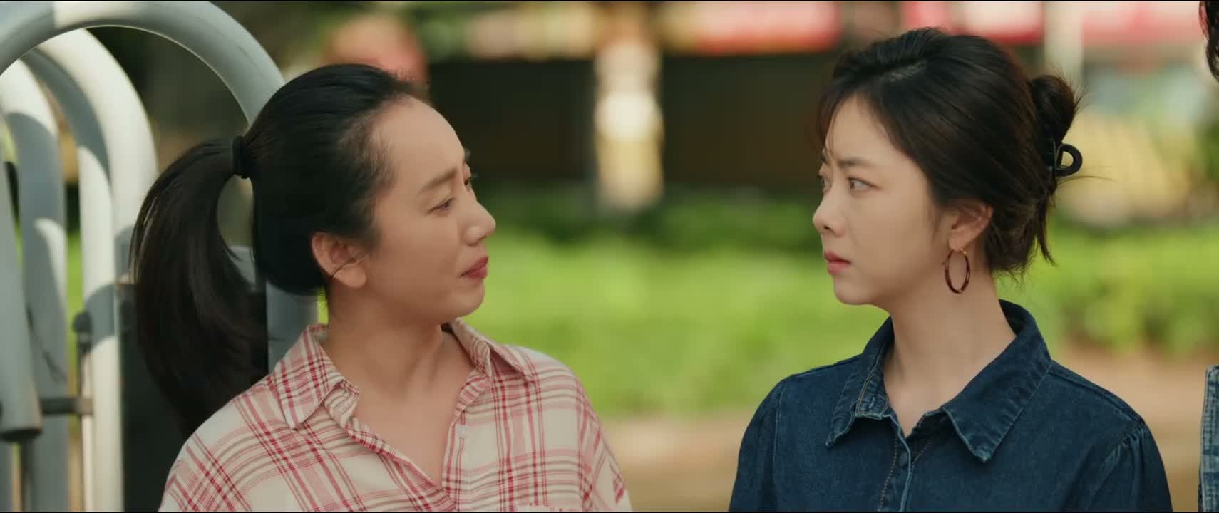 要是把跟她的关系 挑明了