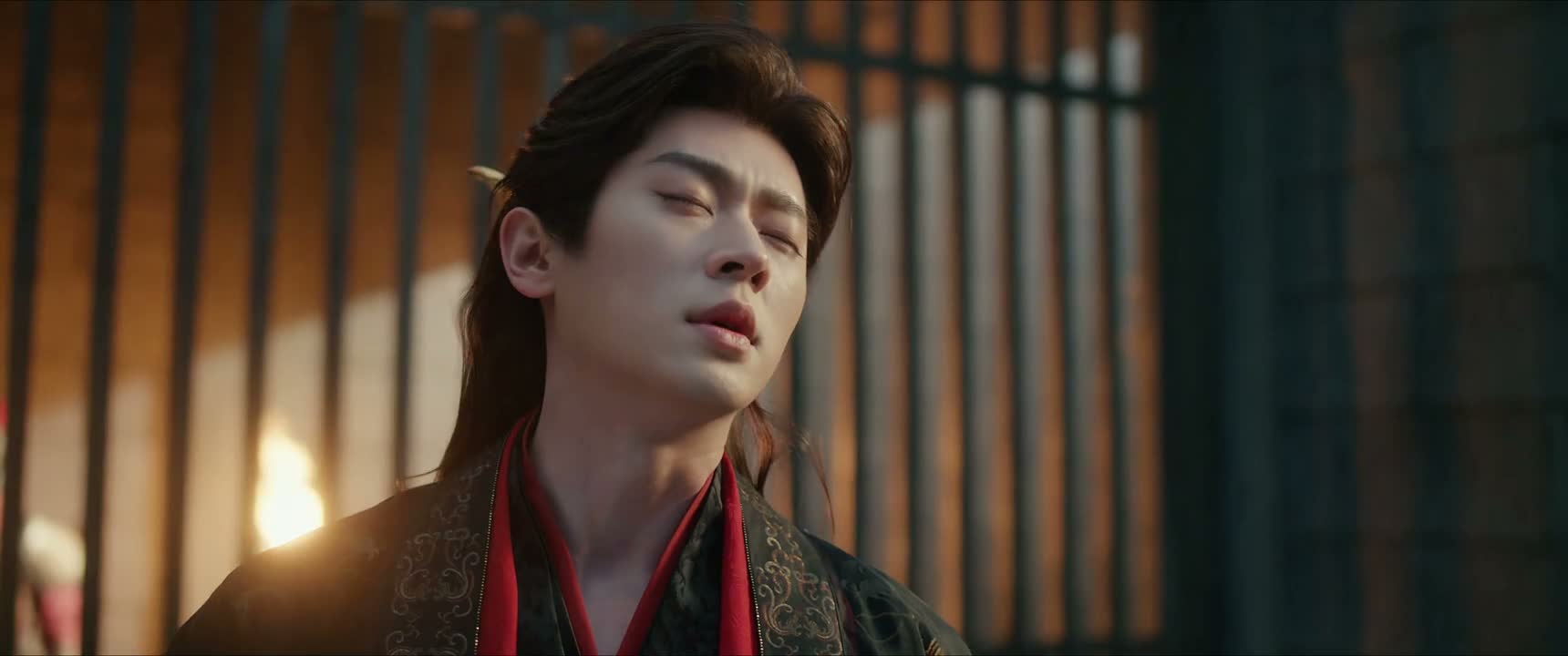 左也不是 右也不是