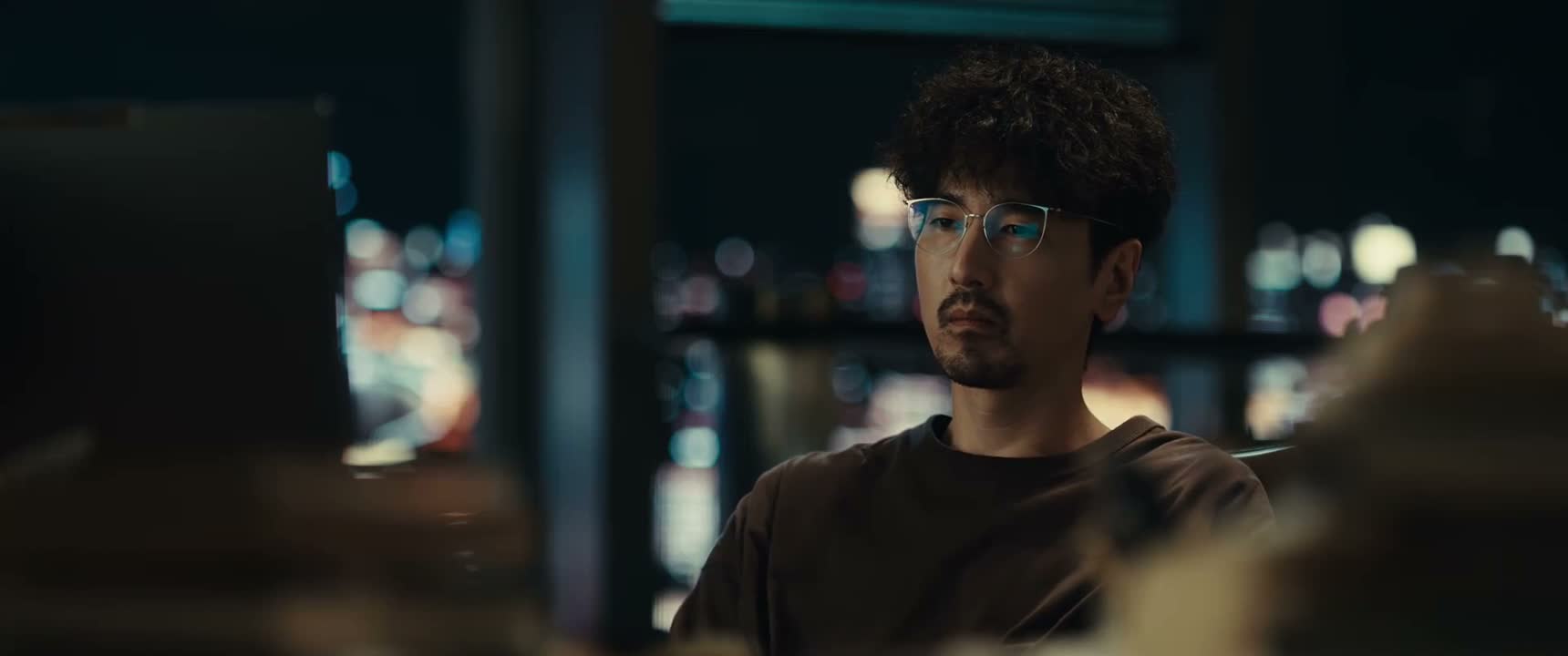 有名有姓的人物就有两百多个