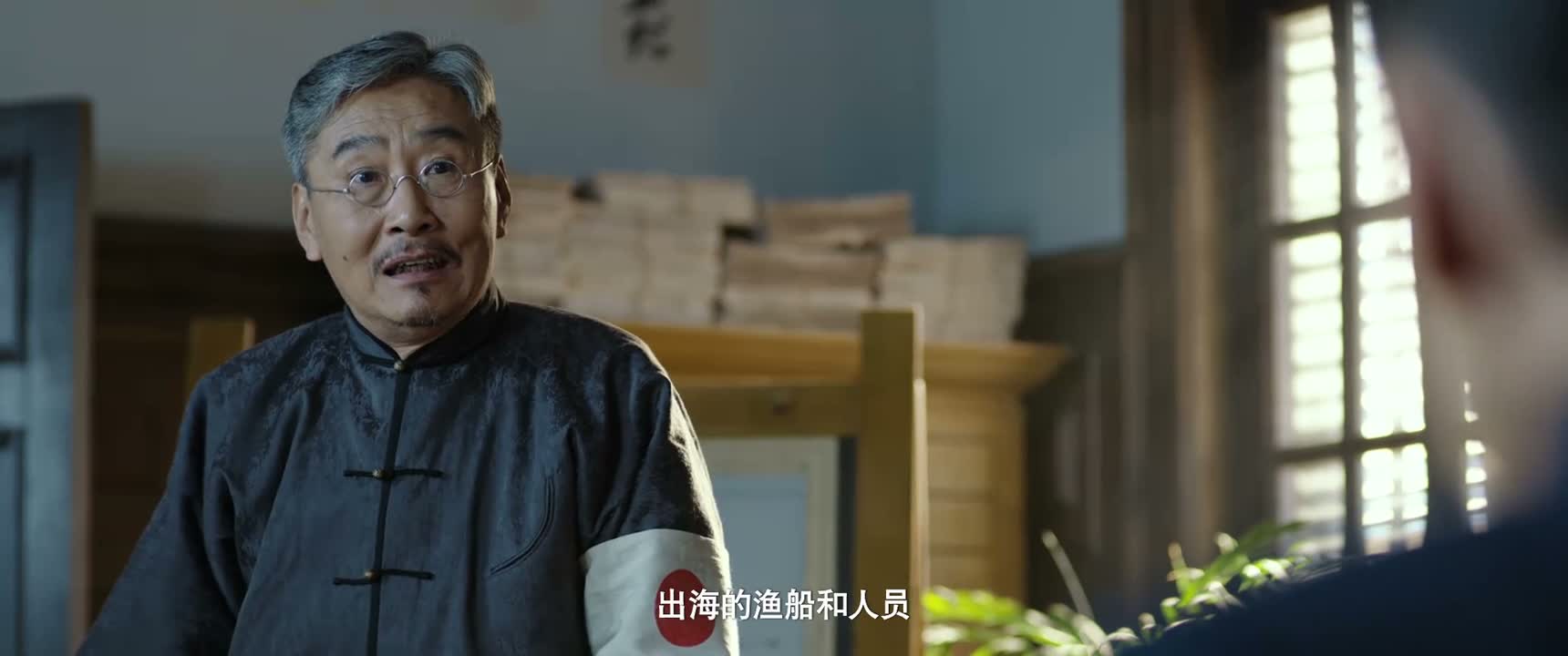 出海的渔船和人员
