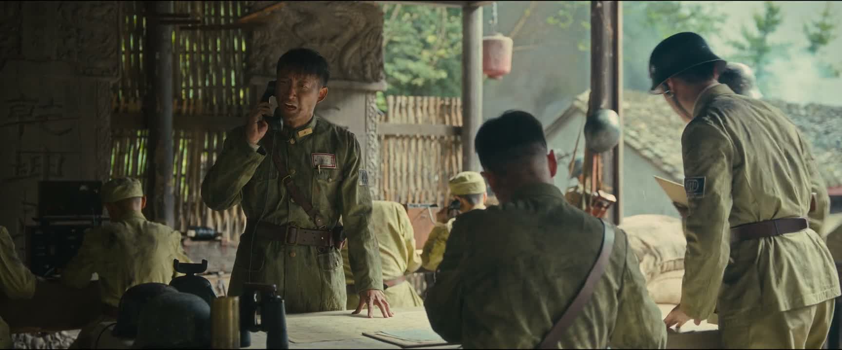 只有三十来里地啊 我们的通讯中断了