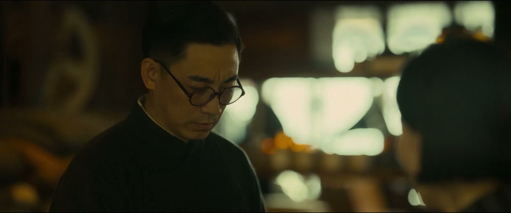 打电话给巡捕房 报警