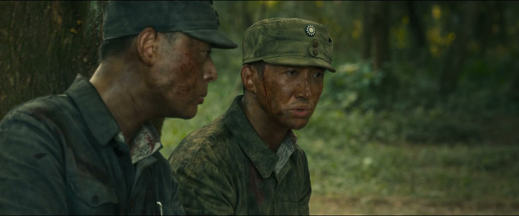他们所有的动作 都像是一台非常精准的钟表