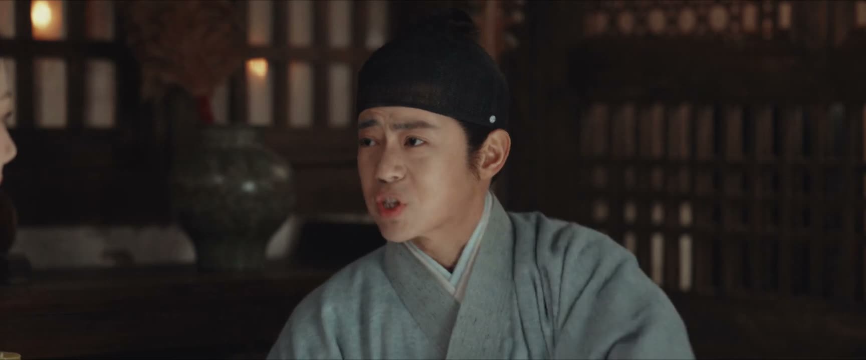 我早给他绑回来了我