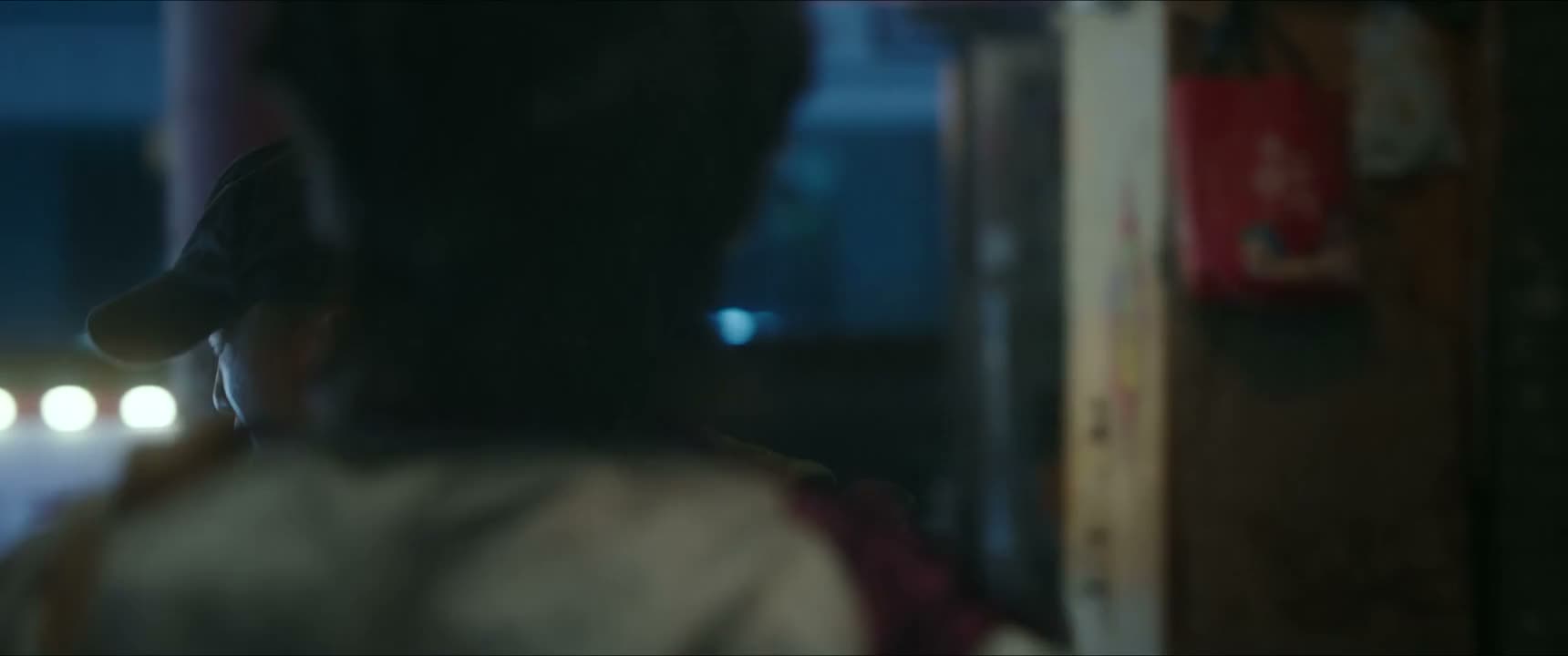 横不能让咱睡大街上吧
