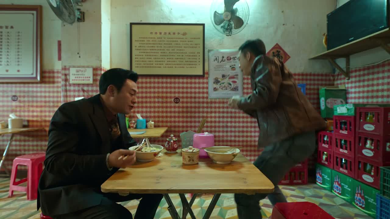 再来一碗呗 你吃完了