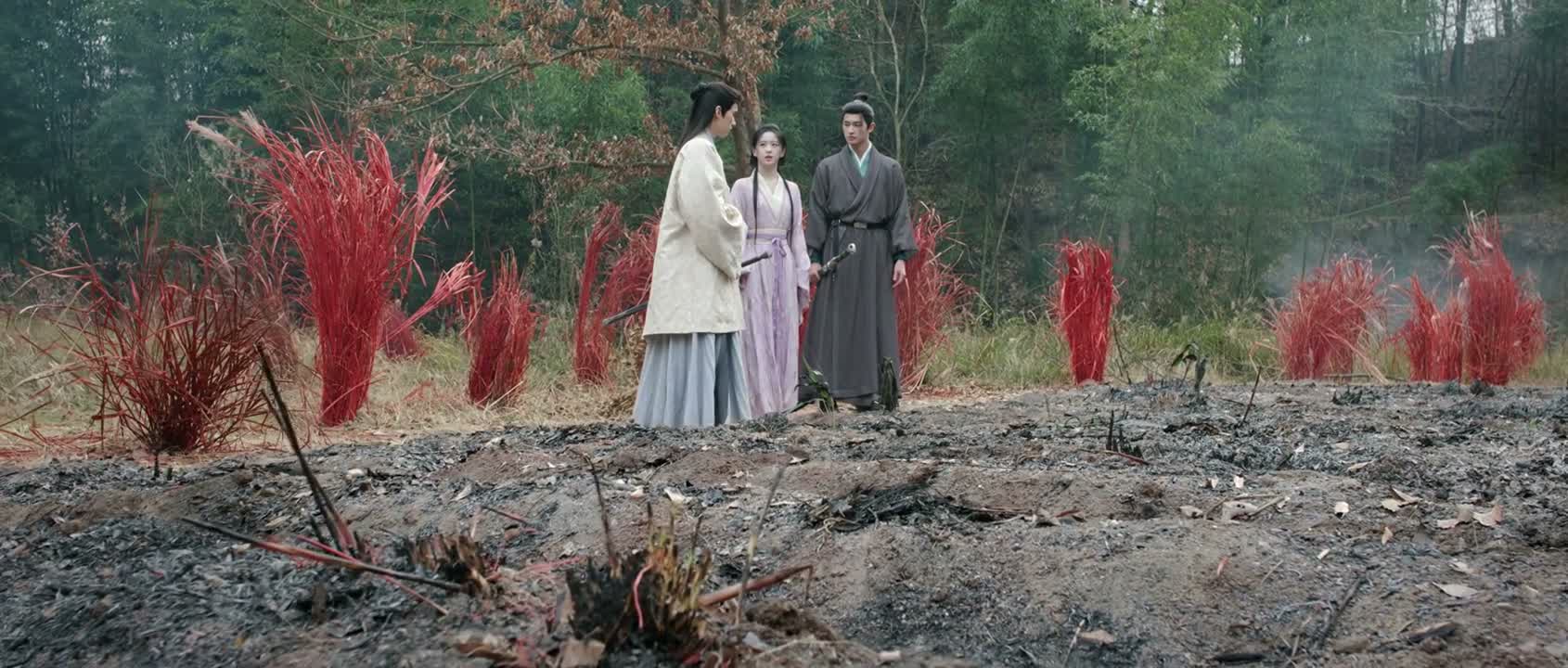 所以我猜她在离教地位一定不低