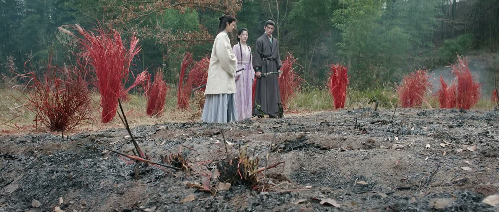 熊千斤对那个女子很恭敬
