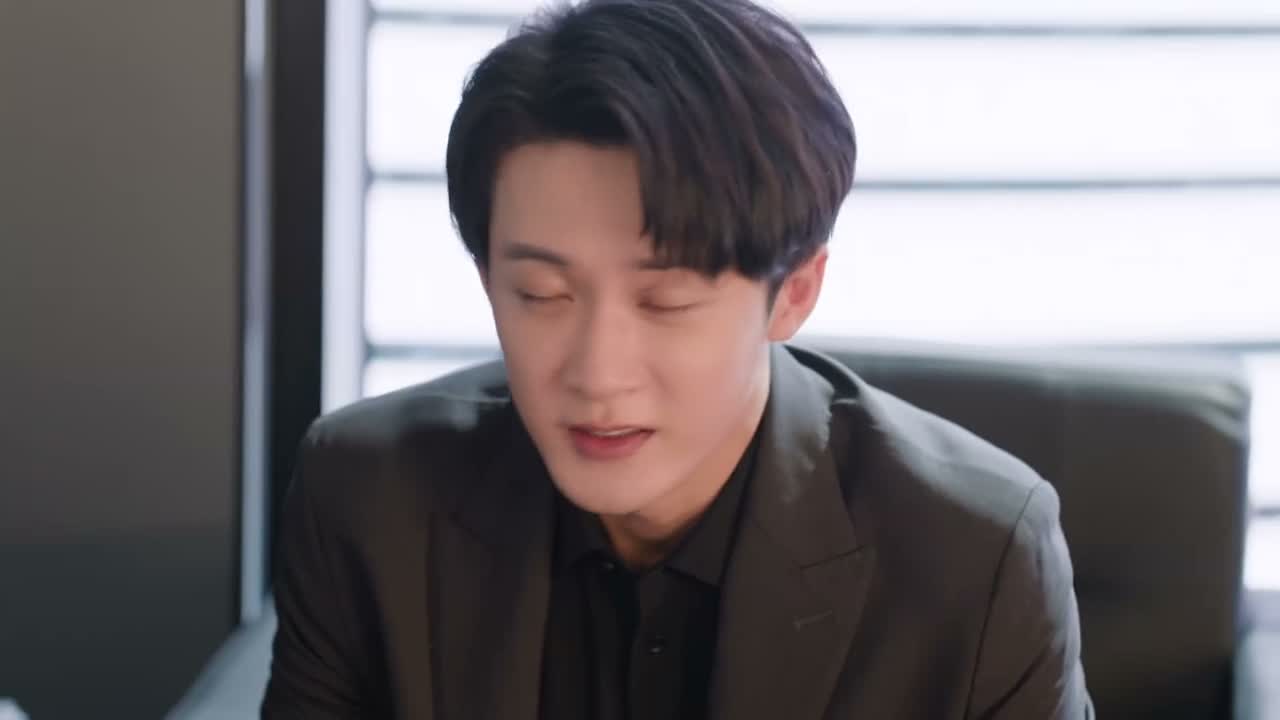 你真的觉得她把你留下来