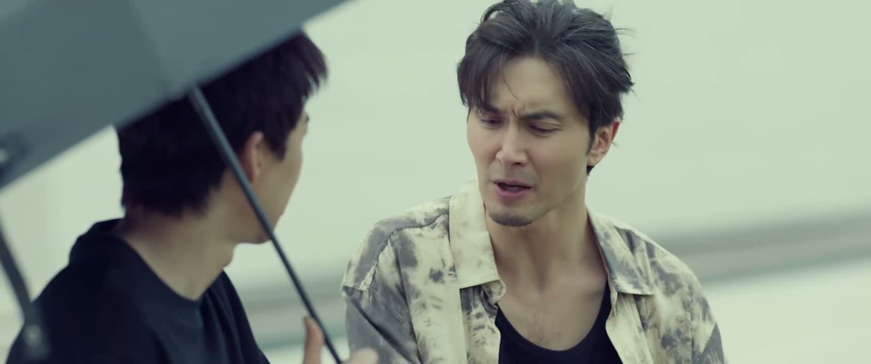 你撒泡尿照照你自己