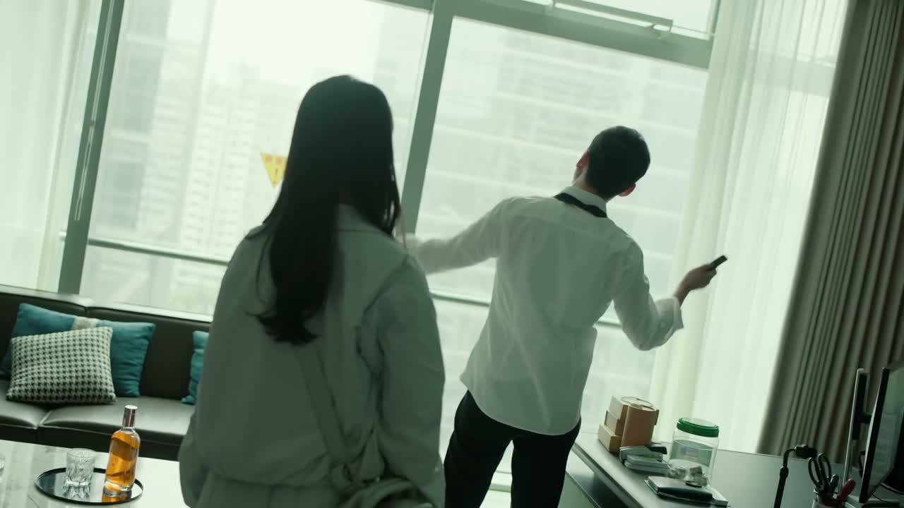 人设崩塌啦