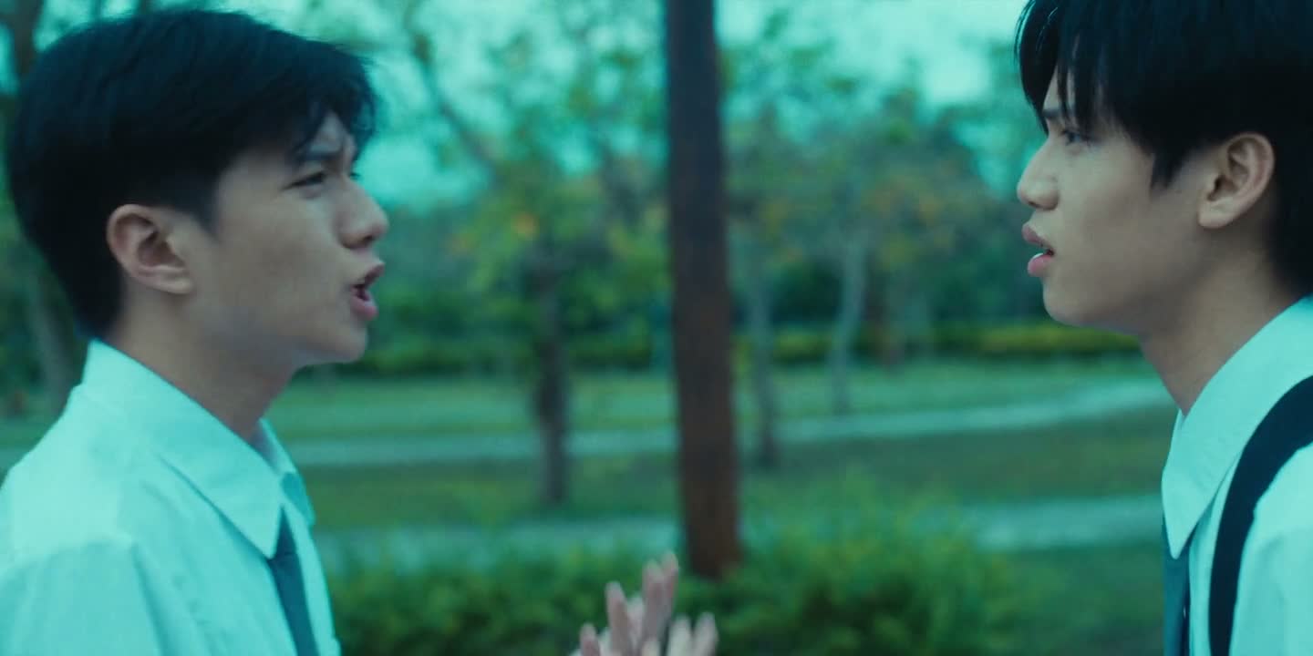 我跟她就根本不是朋友啊