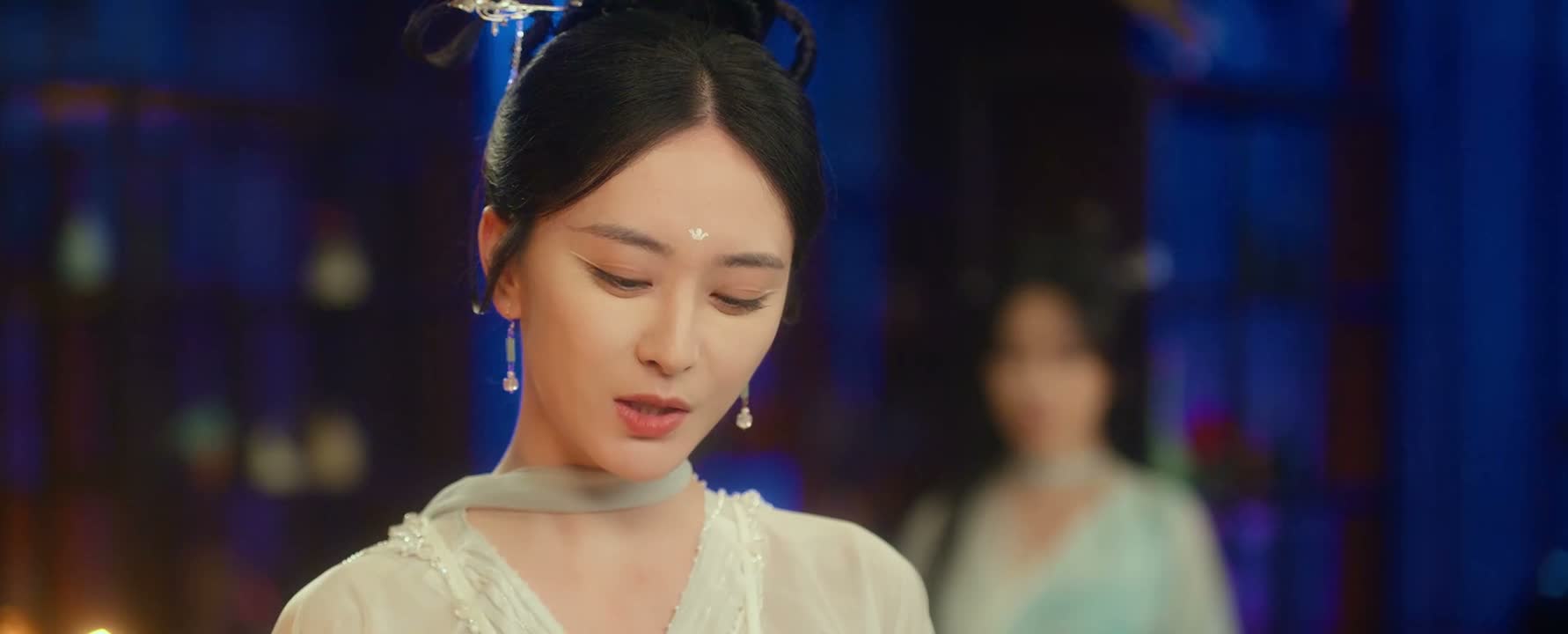 不就是个金玉做裱的玩物罢了