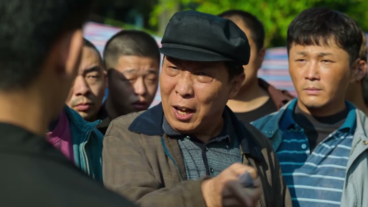 他就放了狠话啊