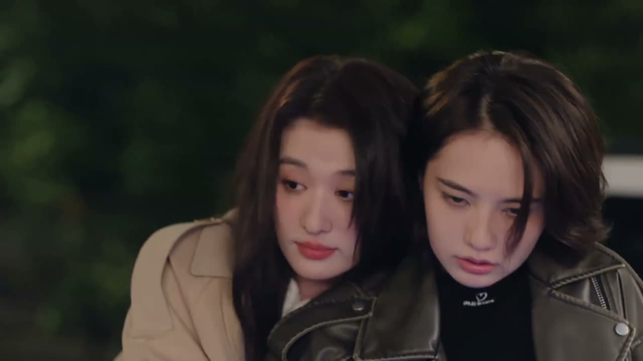 在这儿等咱哥俩呢