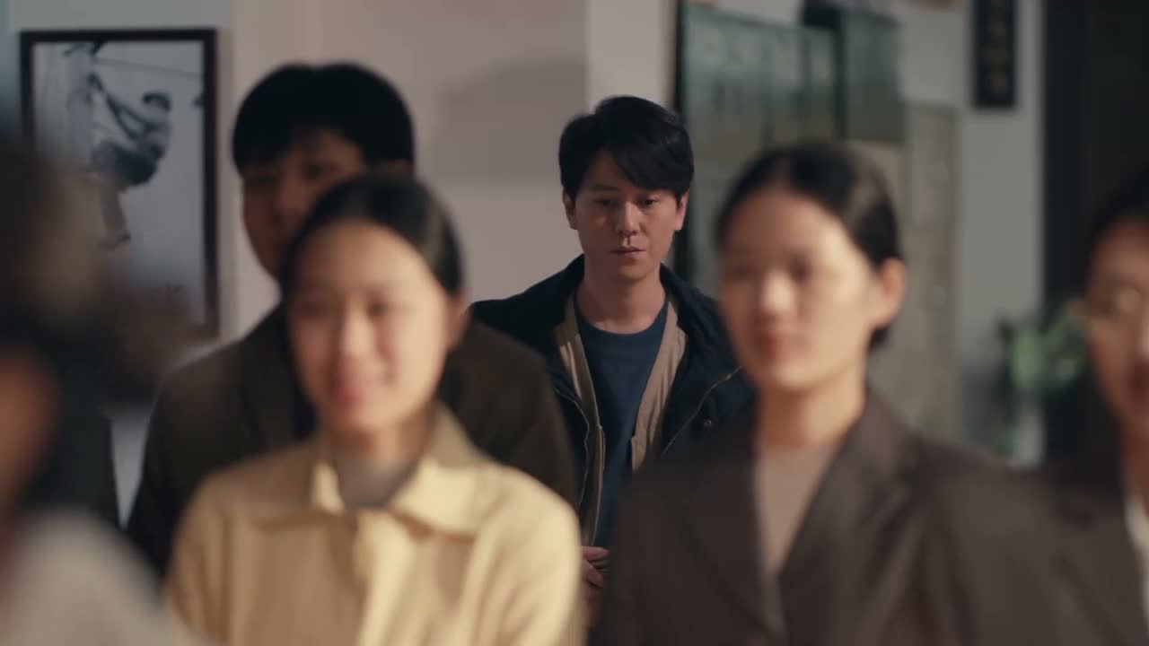 可是请大家 吃了西湖醋鱼和酱鸭的