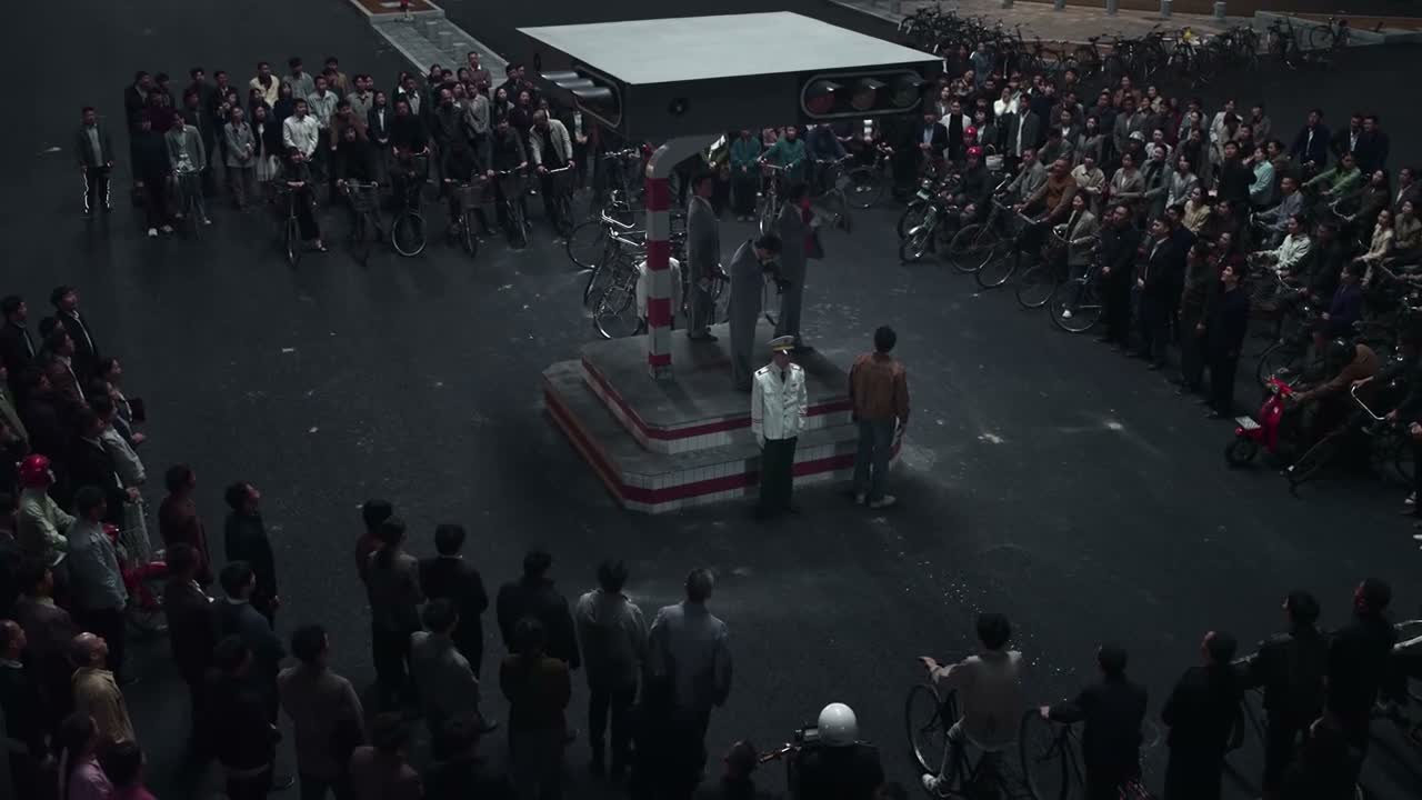 这是一个历史性的 十字路口