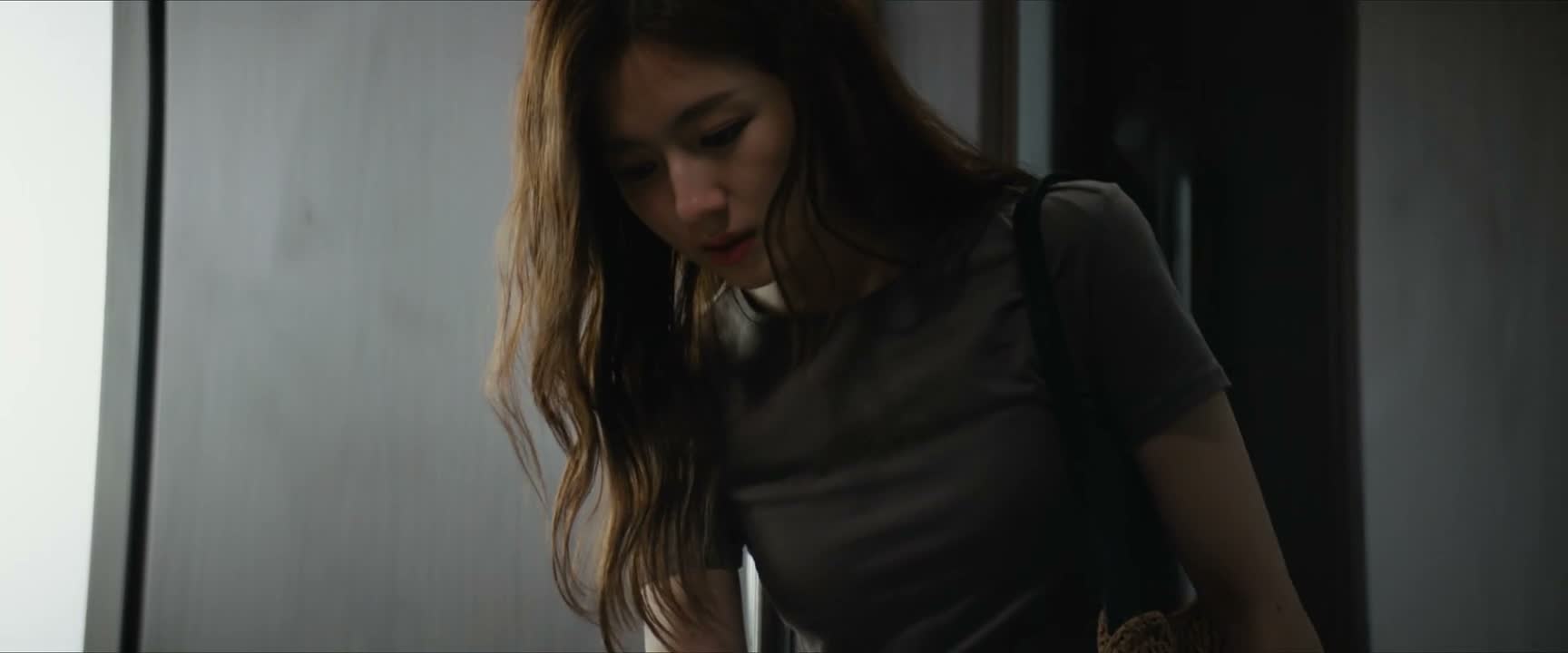 你脚都出血了还能穿高跟鞋吗