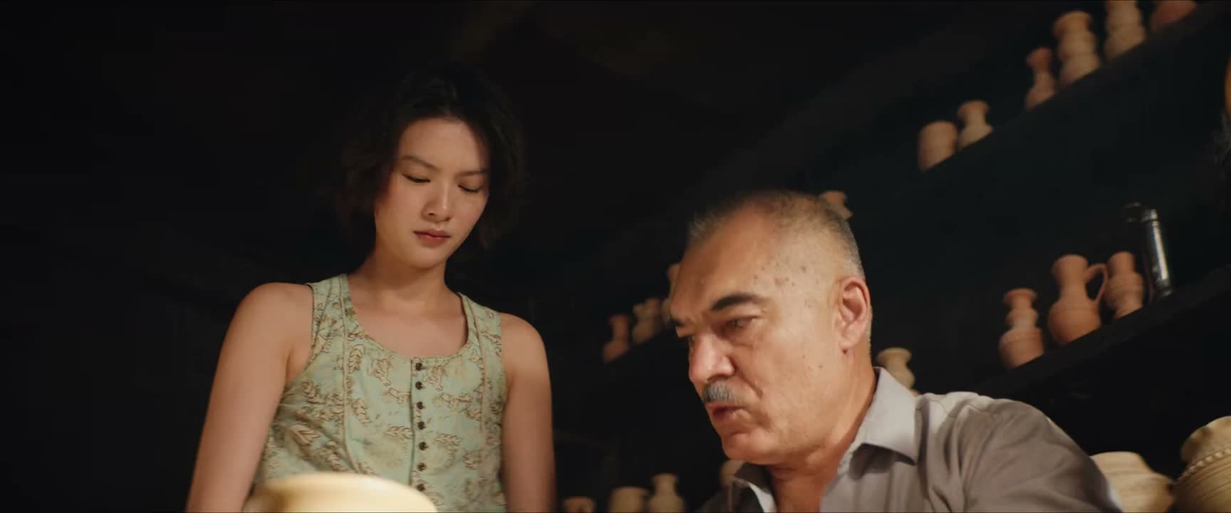 女孩子在这里捣什么乱