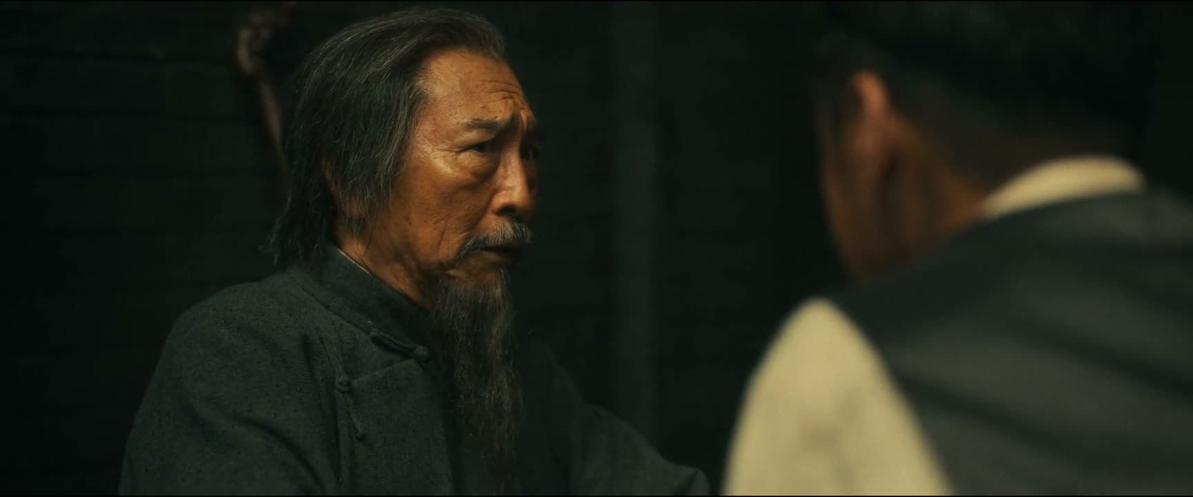 这太阳可是真的从西边冒出来了