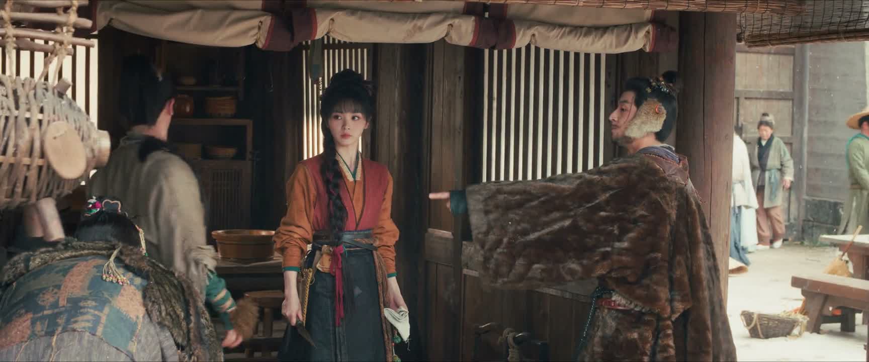 满地 满仓 满屋