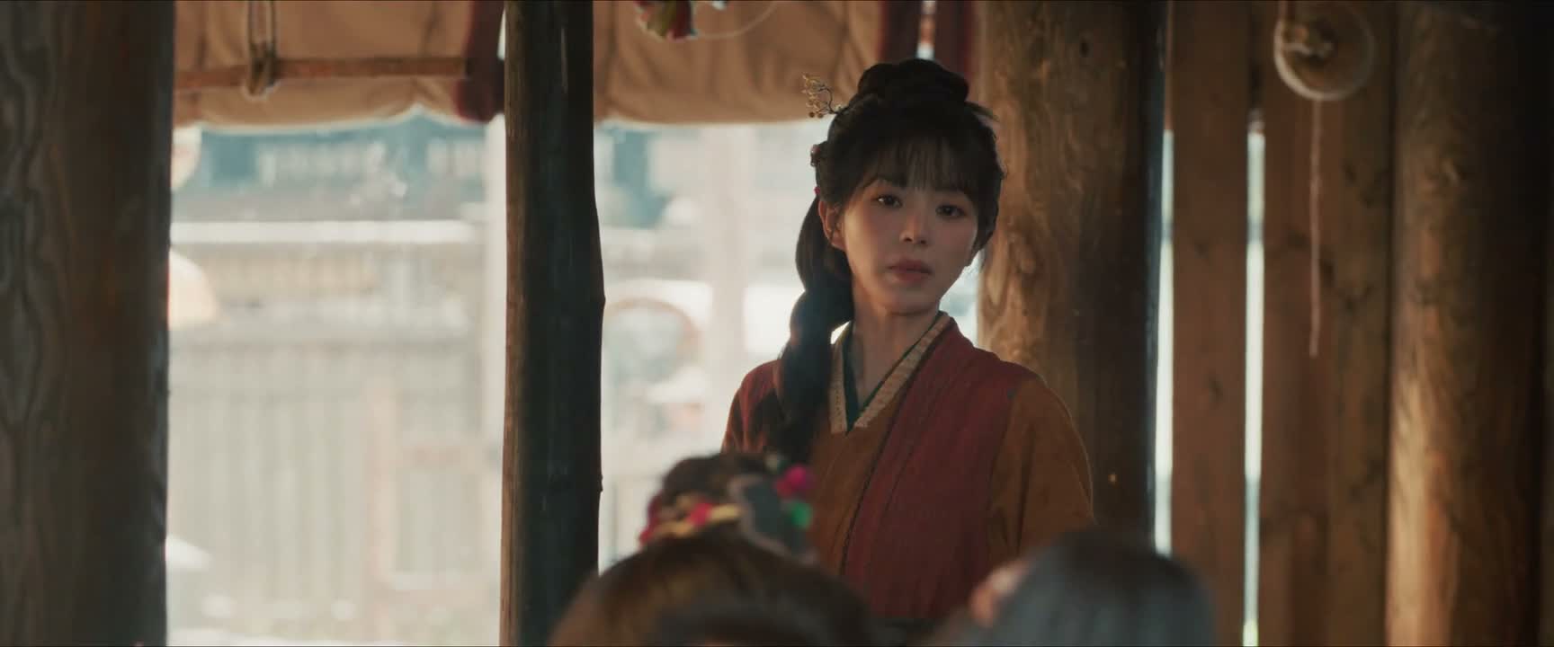 慢点吃 跟饿死鬼一样