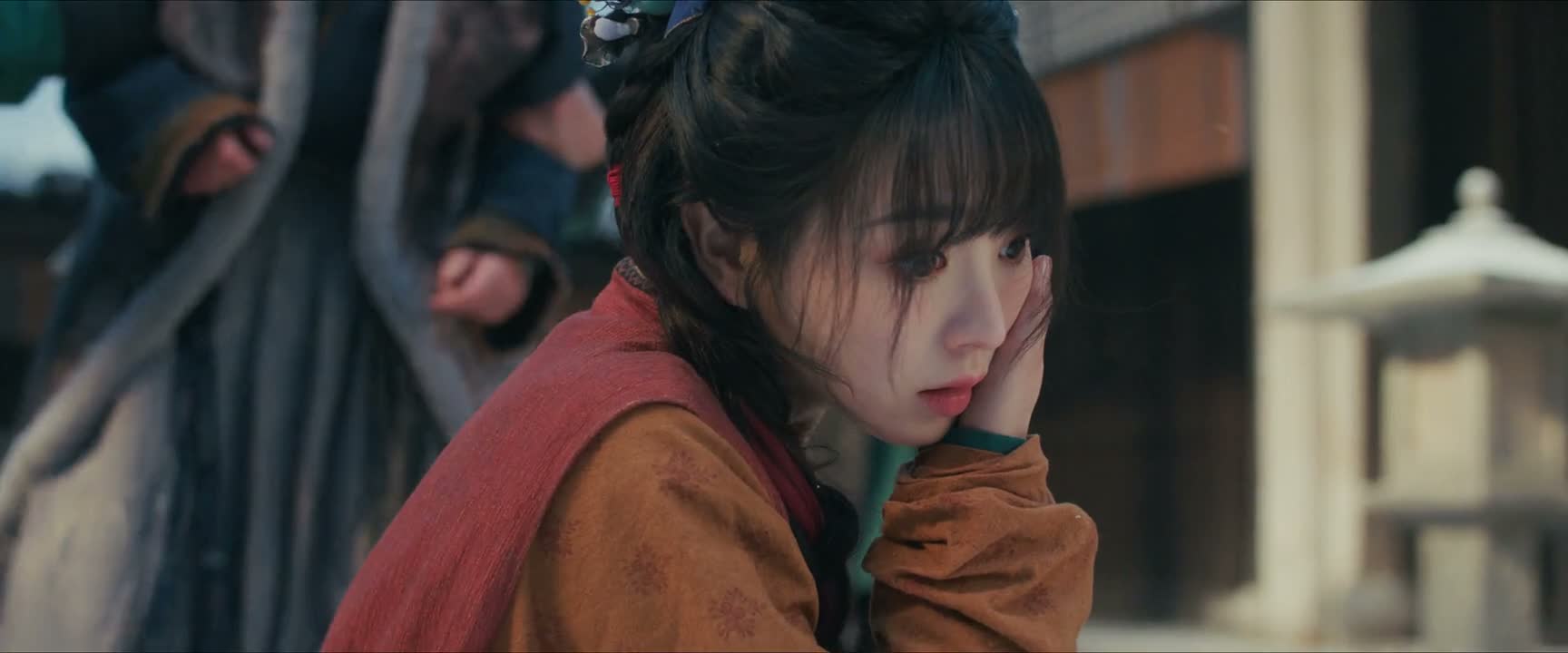 为了抢这宅子
