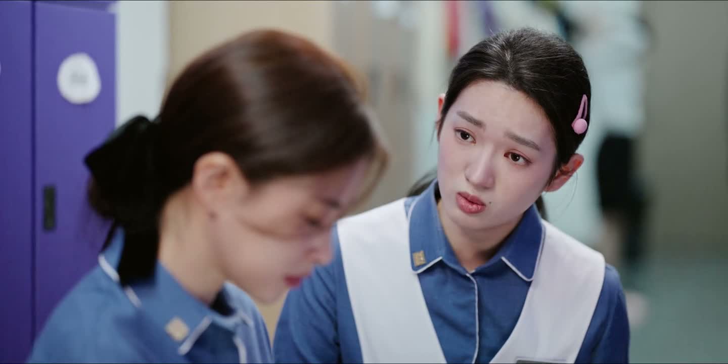 把张彩露弄得焦头烂额的