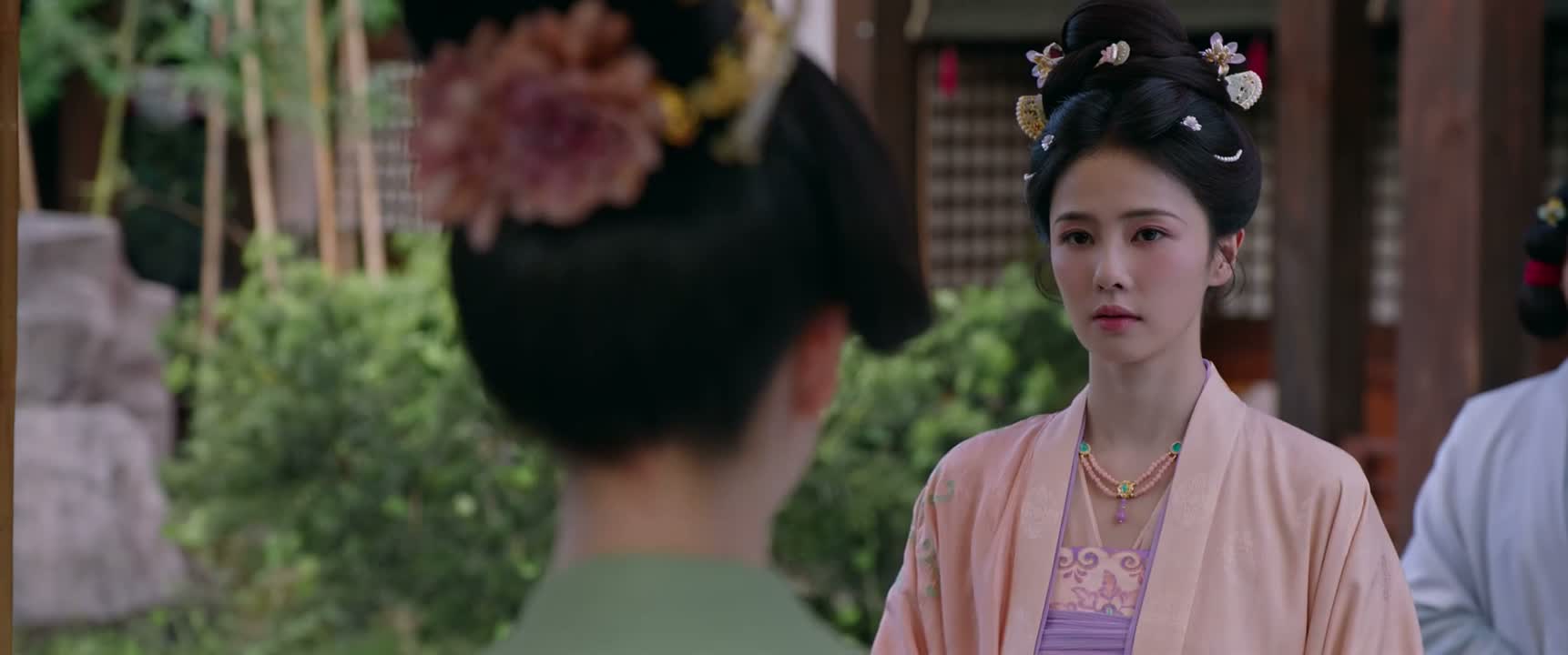 你当真是雅兴不小啊