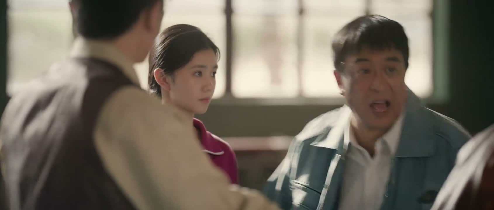 咋了 还要打人啊