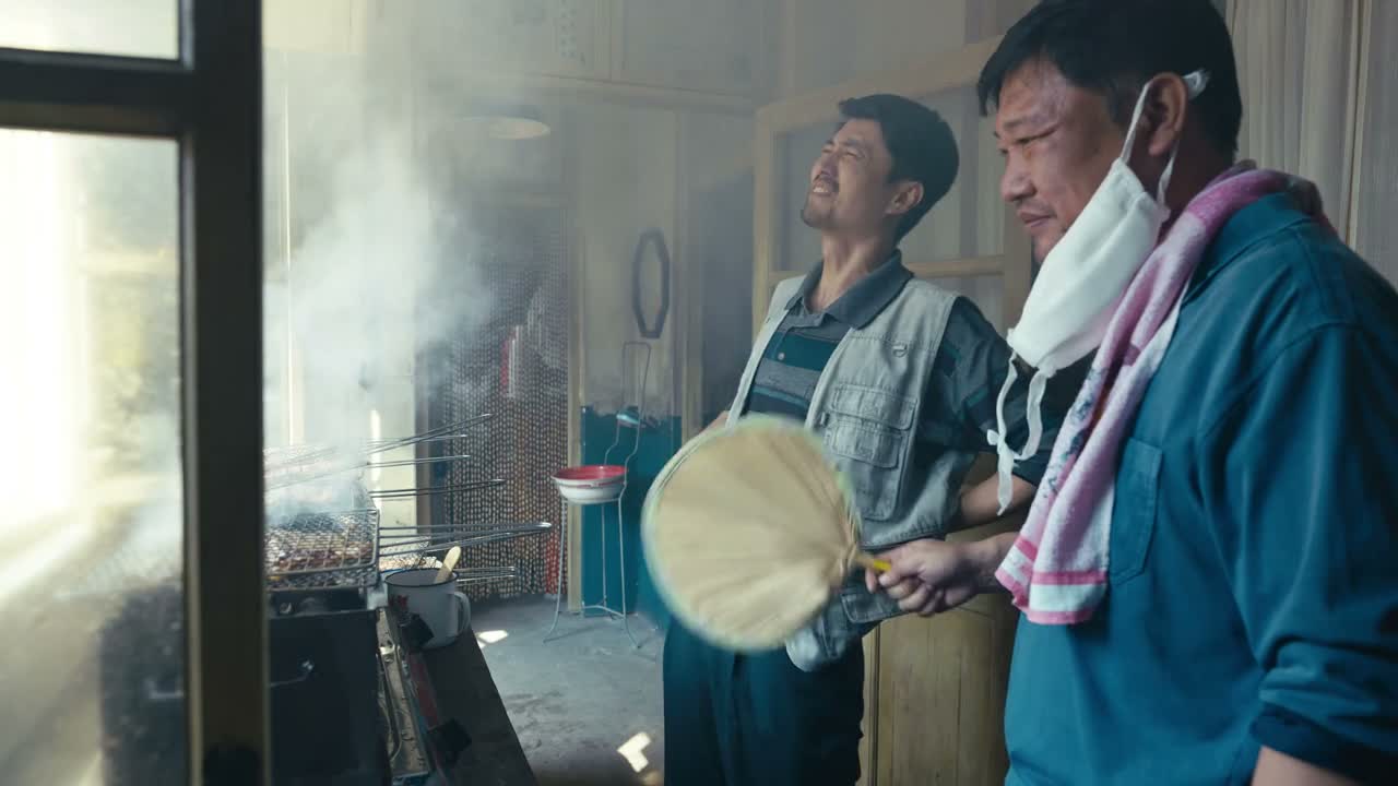 你这个排风扇是个摆设吧