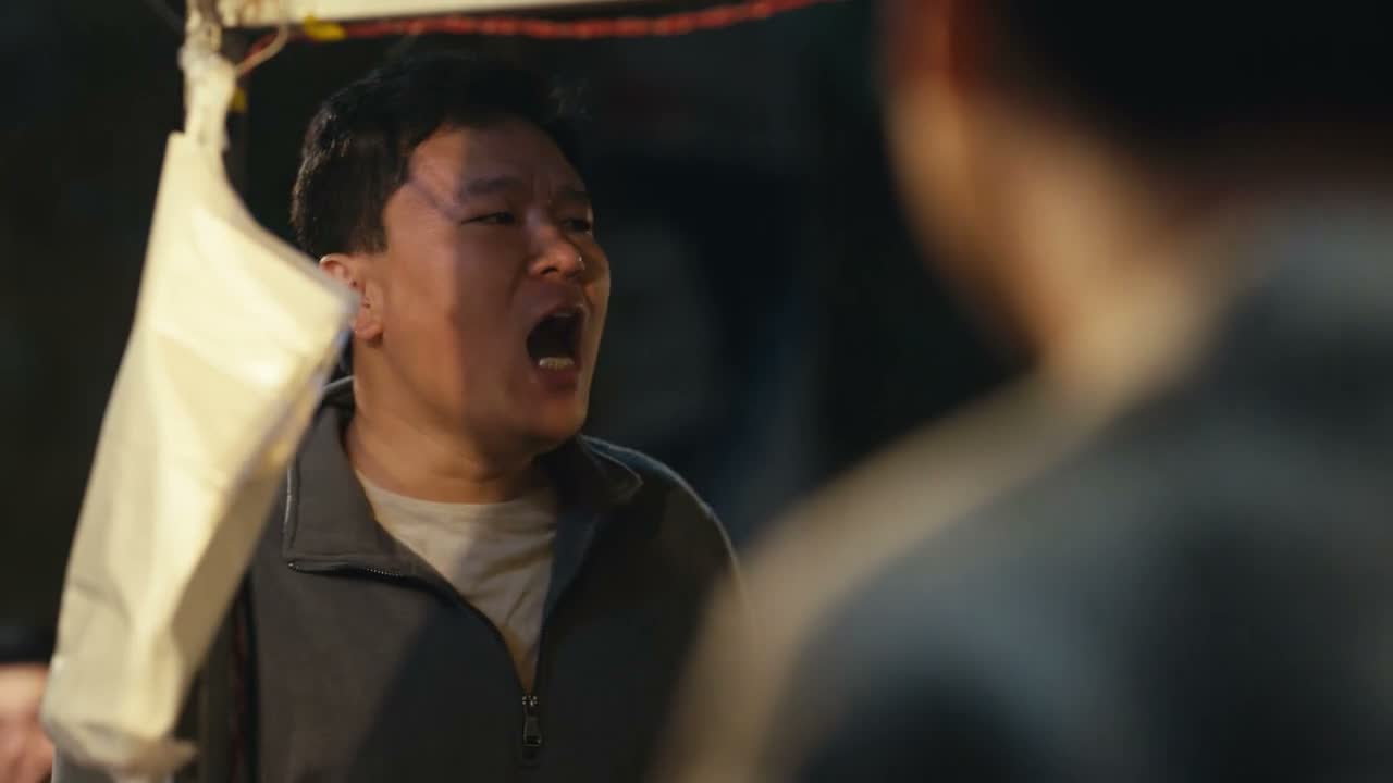 王东东夫妇里面请