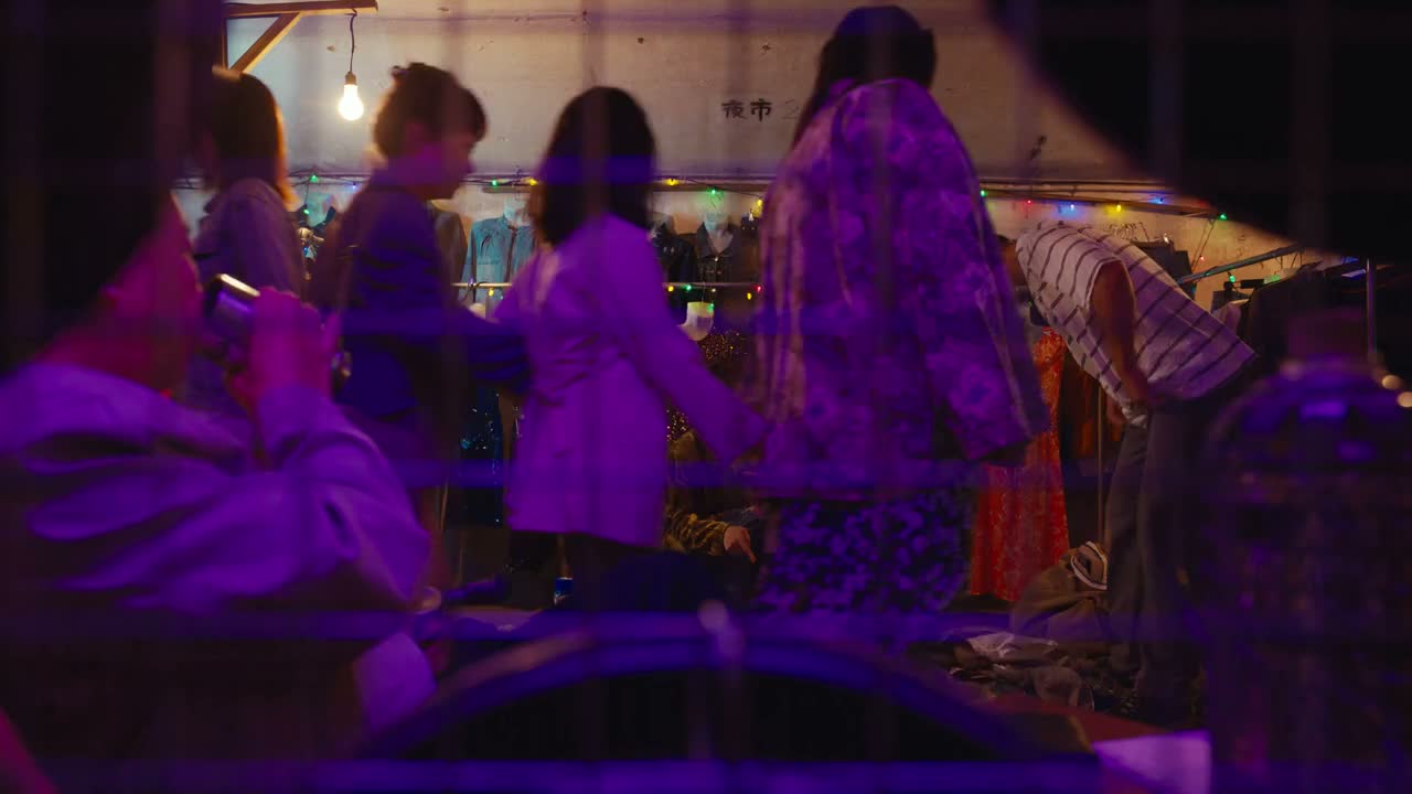 这就是最繁华的地段之一了
