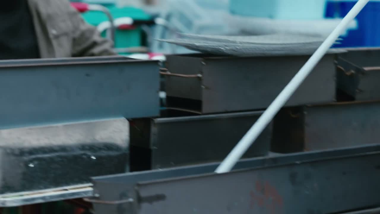 这玩意儿不就是钢丝揻的吗