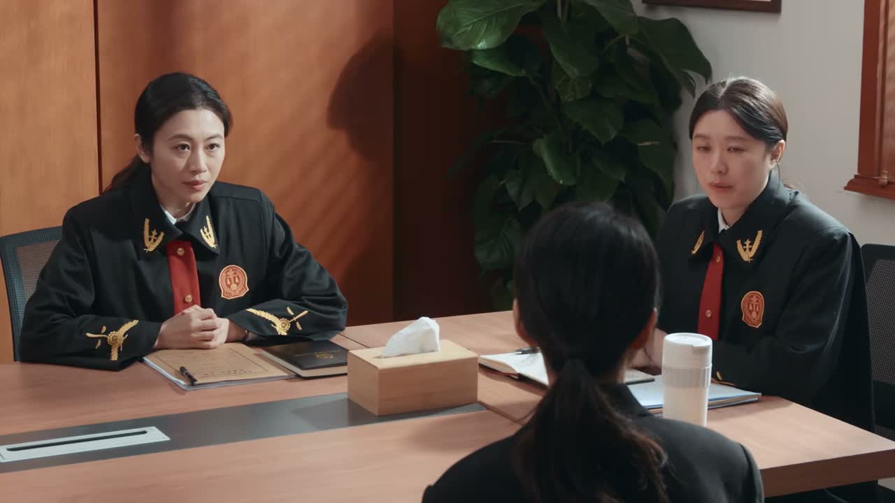 我们并不是为了帮谁