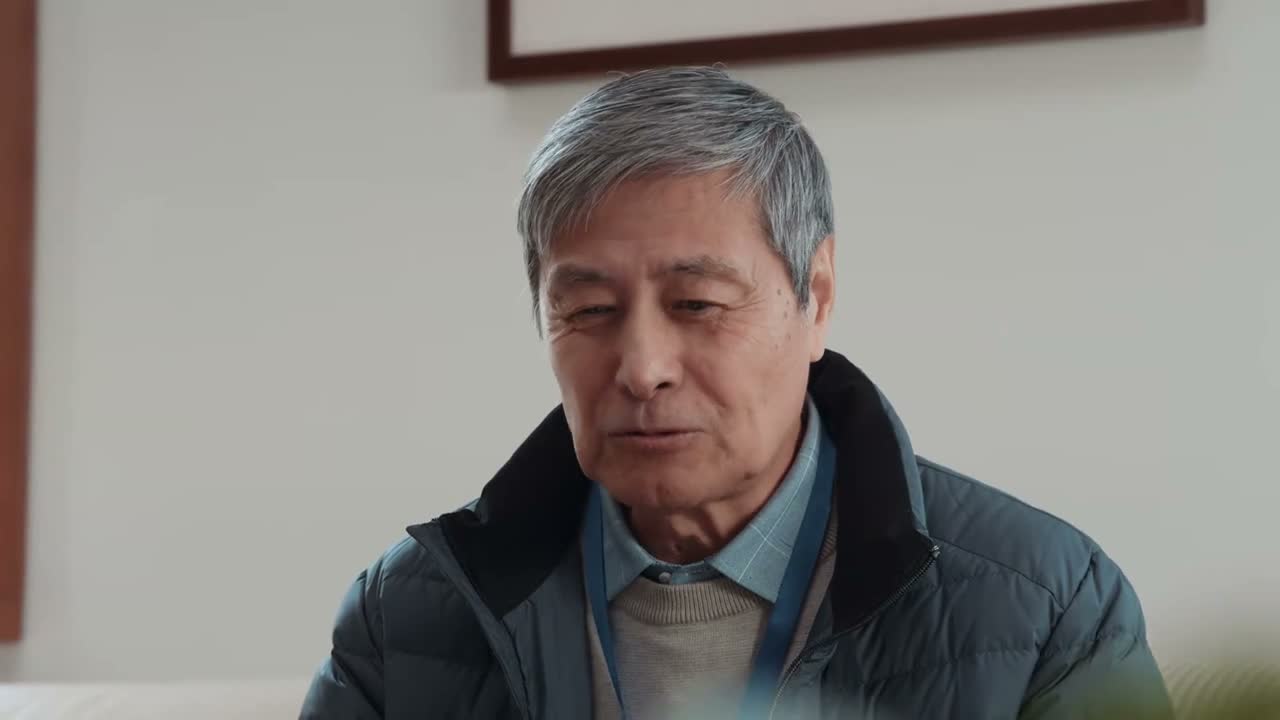早就住上三层小楼了