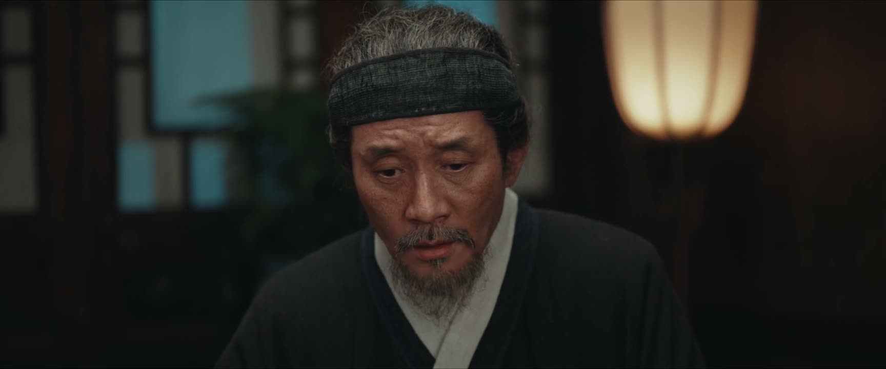 咱们都得往前看