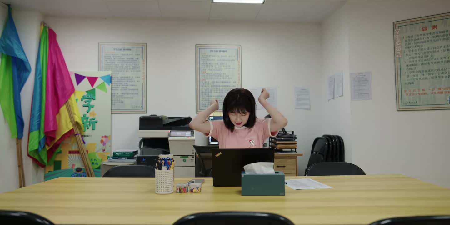 为什么要来这儿遭这种罪啊
