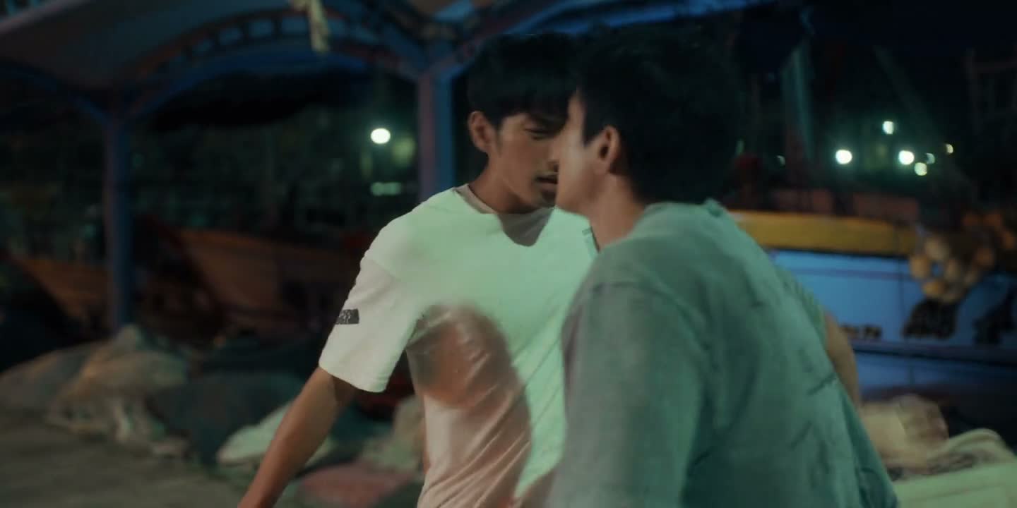 你不要拉我啦