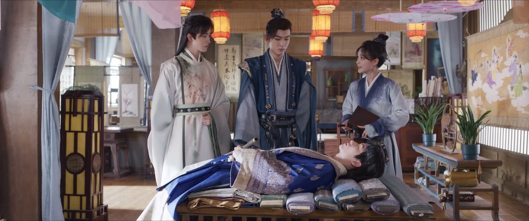 你跟卫大人回去吧